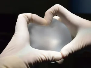 بهترین جراح پروتز سینه در تهران